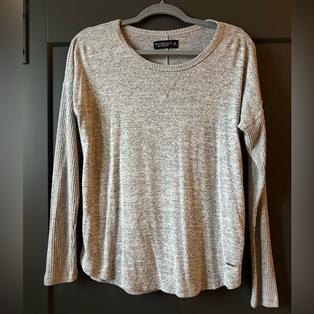Abercrombie & Fitch Soft AF Heather Gray Knit Top